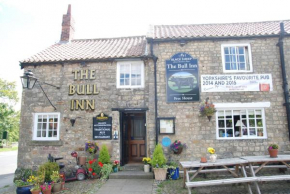 Отель The Bull Inn West Tanfield  Рипон